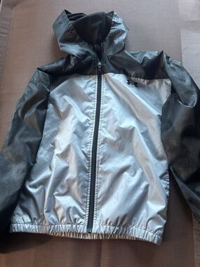 Under Armour Silver and Black Hooded Windbreaker Jacket